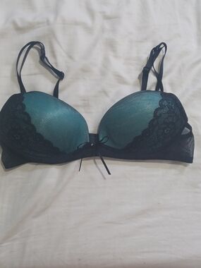 Black Lace-Trim Teal Push-Up Bra